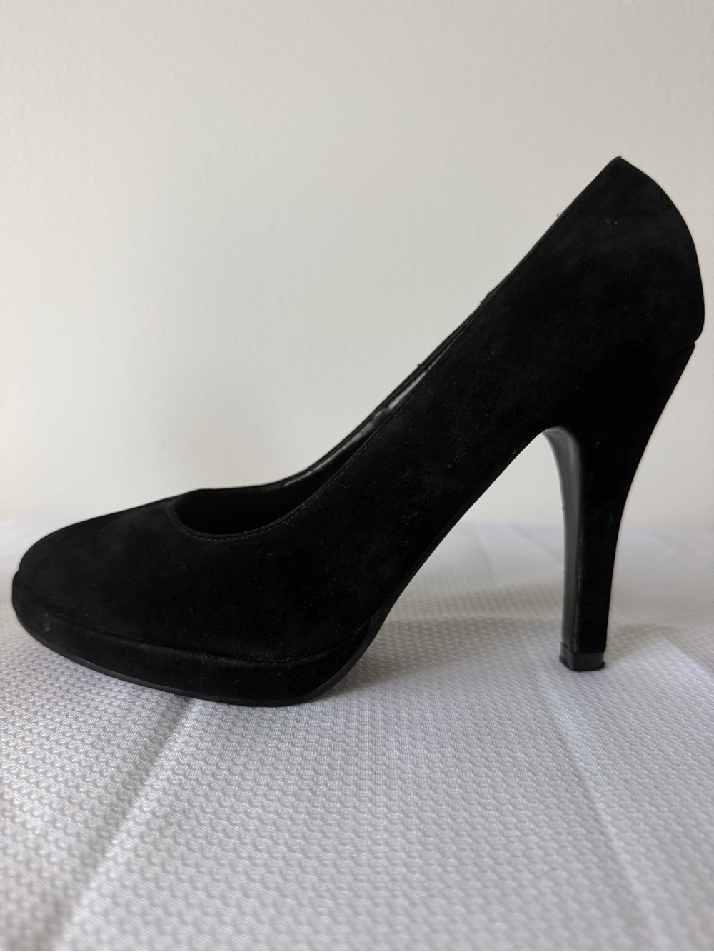 Charlotte Russe Black Suede High Heel Pump